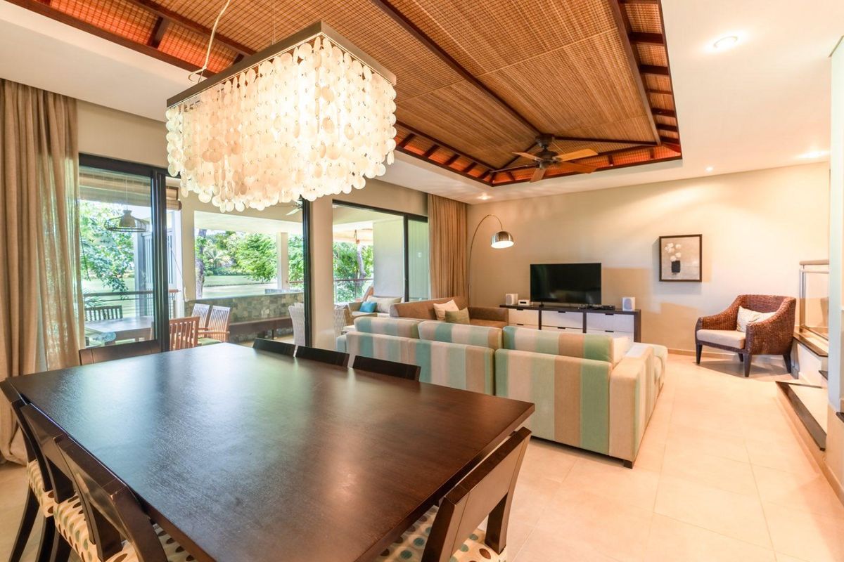 Turnkey Living. Trophy Investment. - Photo 5