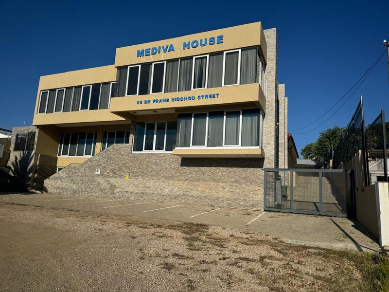 OFFICE FOR SALE - Photo 2