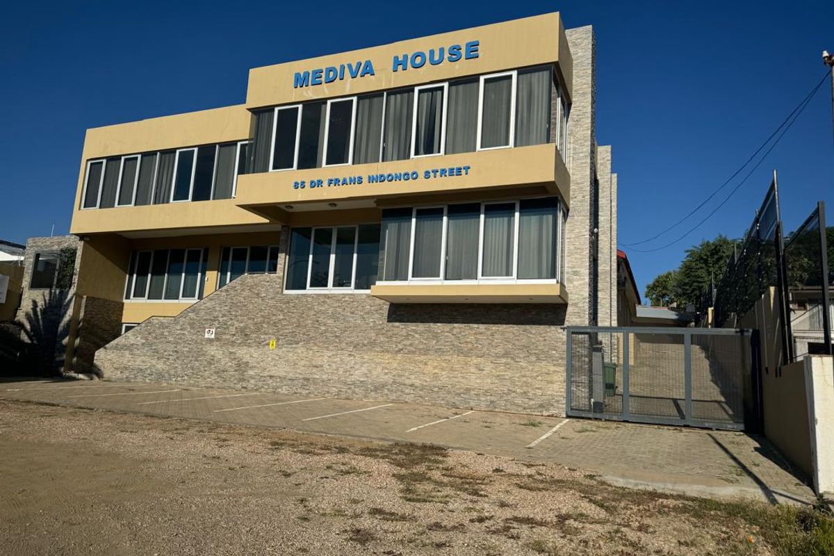 OFFICE FOR SALE - Photo 2