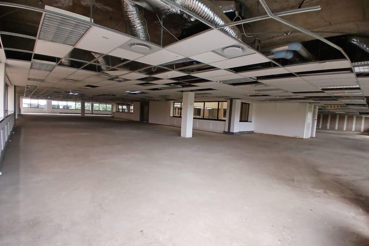 Flagship 1,675m2 Office Space with Panoramic Views | The Prestigious ANKER Building, Centurion  Welcome to The ANKER Building:Rent per M2:R112 - Photo 5