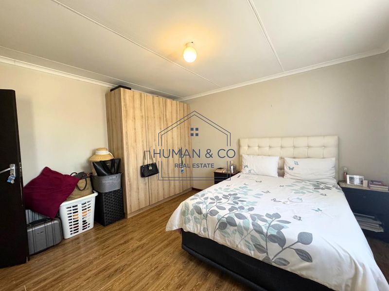 Modern Block of Flats near industrial area - Photo 8