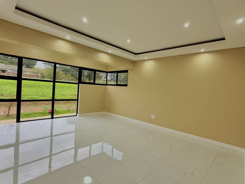 Luxury Family Home in Sakabula Estate - Photo 9