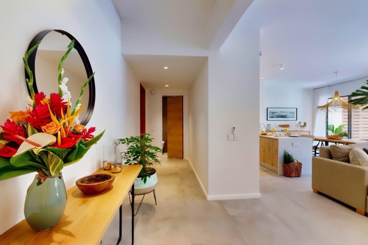 LES RÉSIDENCES DE MONT CHOISY — Live the island dream — where everyday luxury meets effortless living. - Photo 4