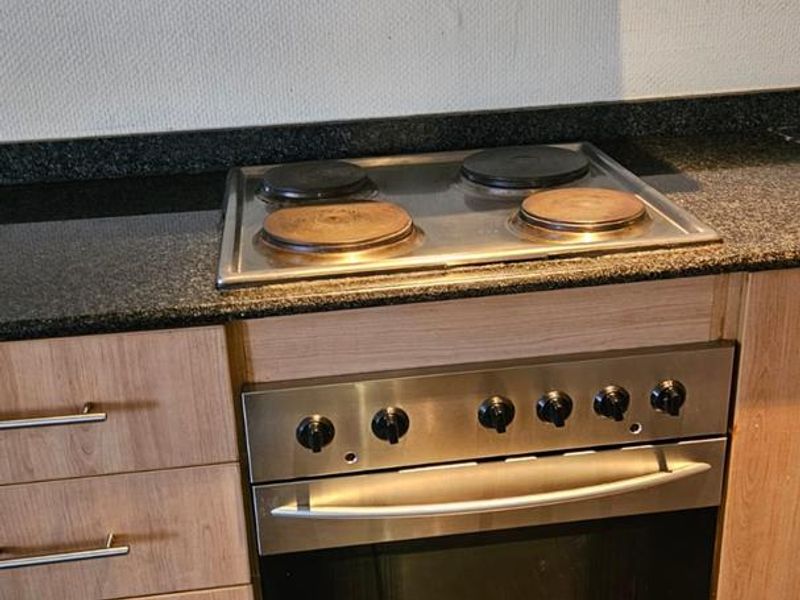 Prime Investor Opportunity! Massive 89m2 Two-Bedroom Apartment in Isibaya House - Photo 7