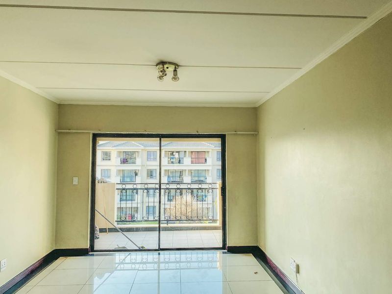 Spacious 2-Bedroom Home with Covered Parking in Secure Estate - Photo 9
