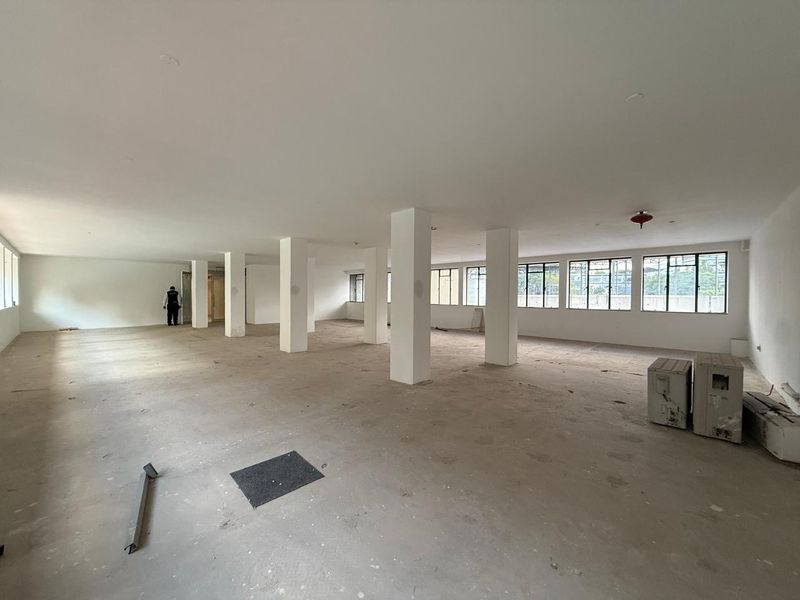 Prime Office Space Available for Lease at Hyde Park Corner - Photo 3