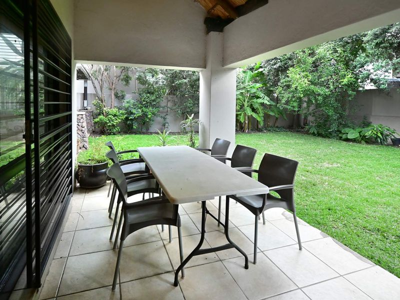 Stunning Two Bedroom Townhouse In Excellent Estate - Photo 8