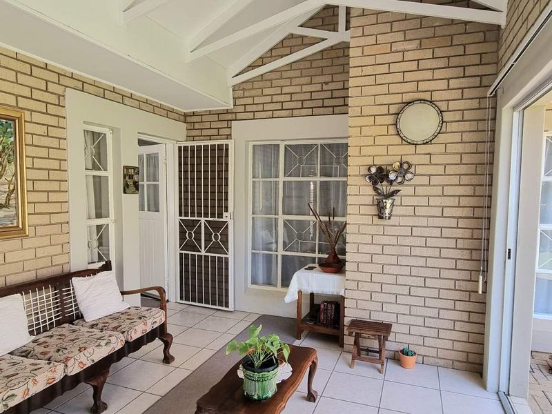 A HIDDEN GEM - Photo 3