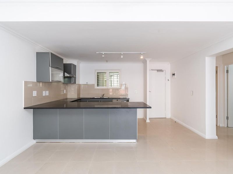 Great City Apartment - Photo 8