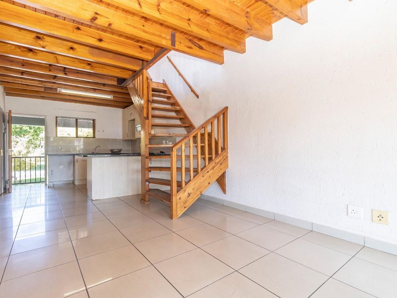 Lock up and go In a secure Complex - Photo 7