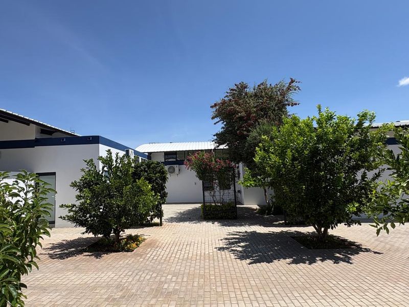 3 Bedroom Home | Architectural Masterpiece with Unmatched Kunene Views - Photo 8