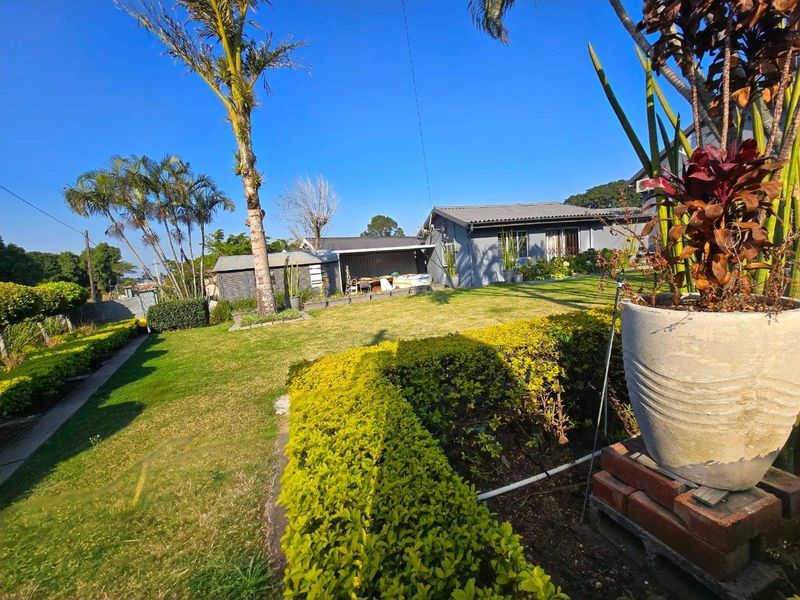 Spacious Four Bedroom Malvern Home with Income Generating Flatlet - Photo 3
