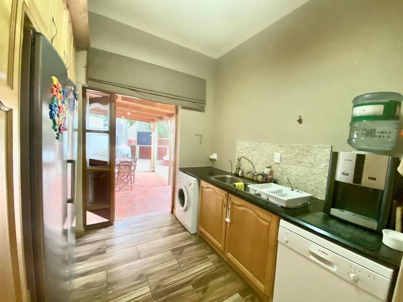 Beautiful Well Kept Duet House To Let In Ludwigsdorf - Photo 5