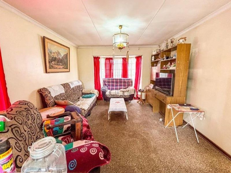 3 Bedroom House for Sale in Winchester Hills - Photo 5