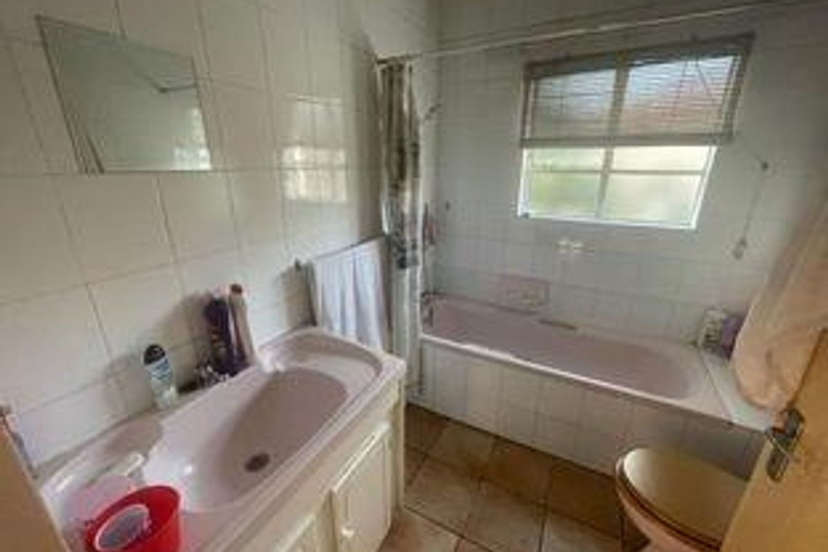 Space, Security and Location in Camelia Gardens - Photo 2