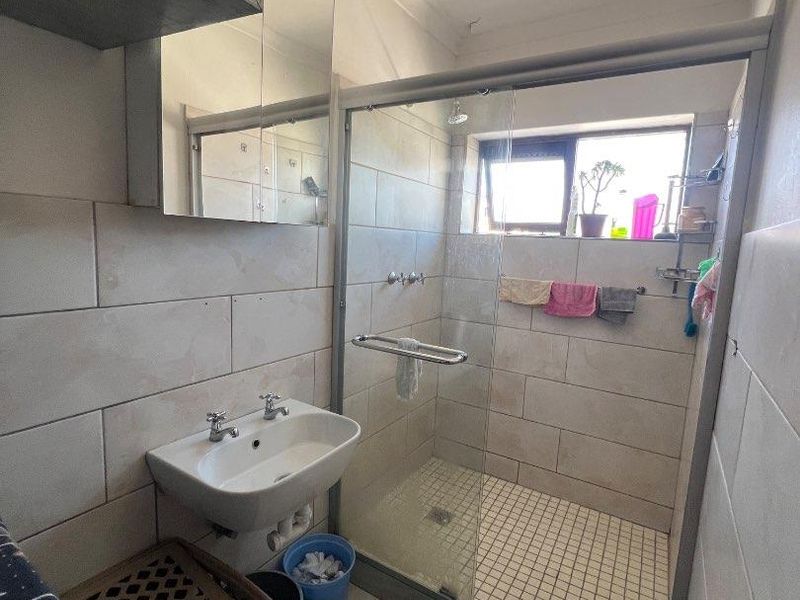 2 Bedroom Flat For Sale In Maitland - Photo 9