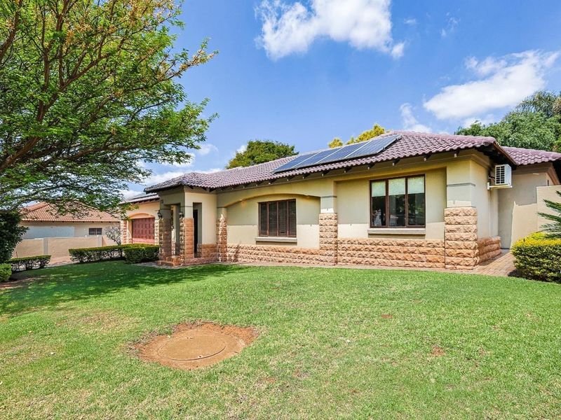 Your wellspring of comfort. Meadow Heights is the perfect 'Welcome Home.' - Photo 3