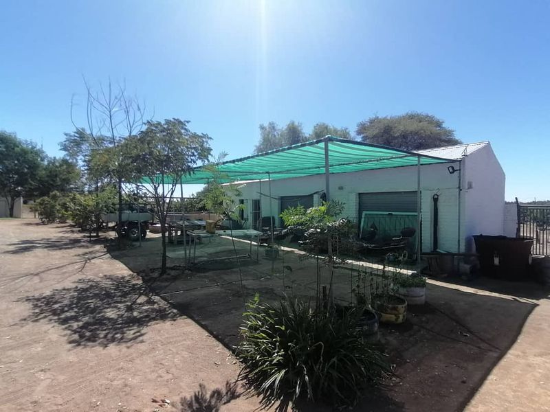 NUTRITIONAL RICH AGRICULTURAL / RESIDENTIAL PLOT FOR SALE IN HARDAP NAMIBIA - Photo 9