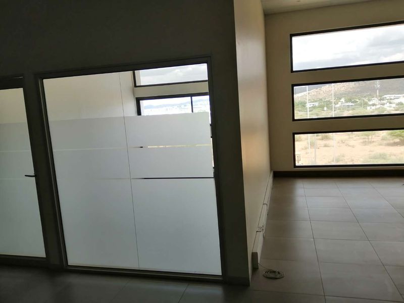 Showroom, Offices & Warehouses A-Grade Building For Sale - Photo 7