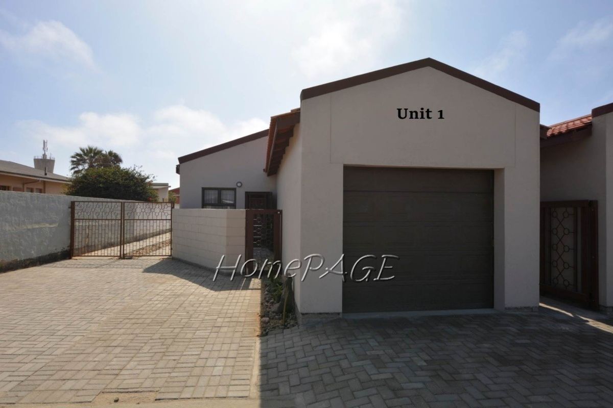 Henties Bay:  6 UNITS ON ONE ERF FOR SALE - Photo 2