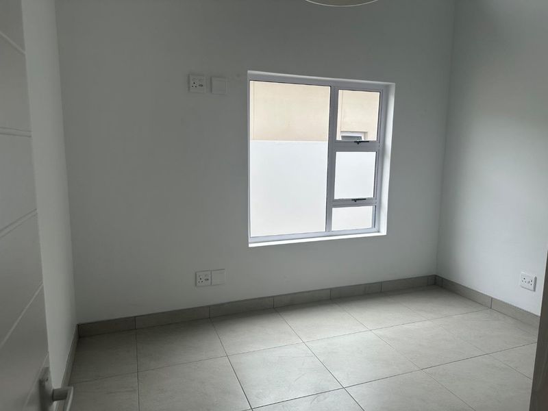 Waterfront Swakopmund Family Home - Photo 10