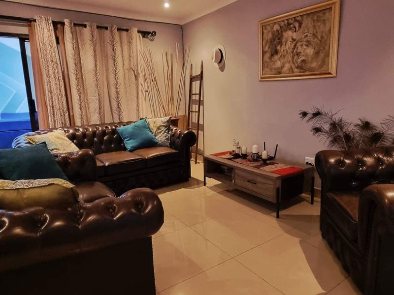 Dorado park 4 bedroom house - Photo 4