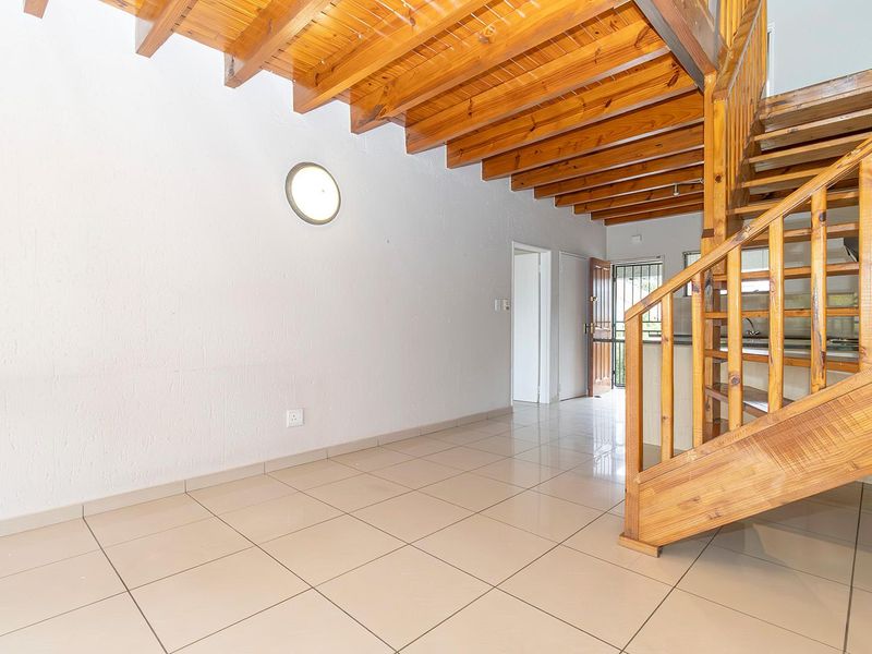 Lock up and Go in a secure Estate - Photo 10