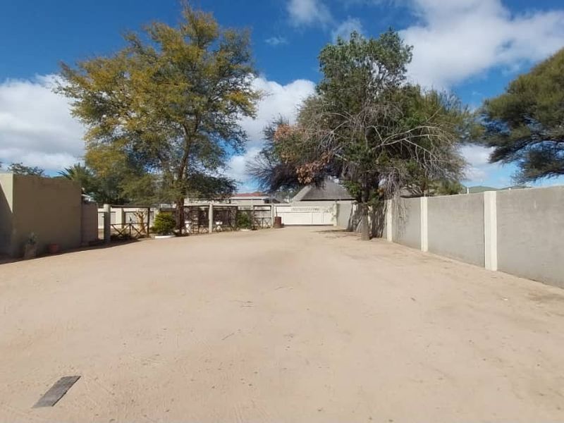Okahandja - 2 Bedroom House with Flat For Sale - Photo 5