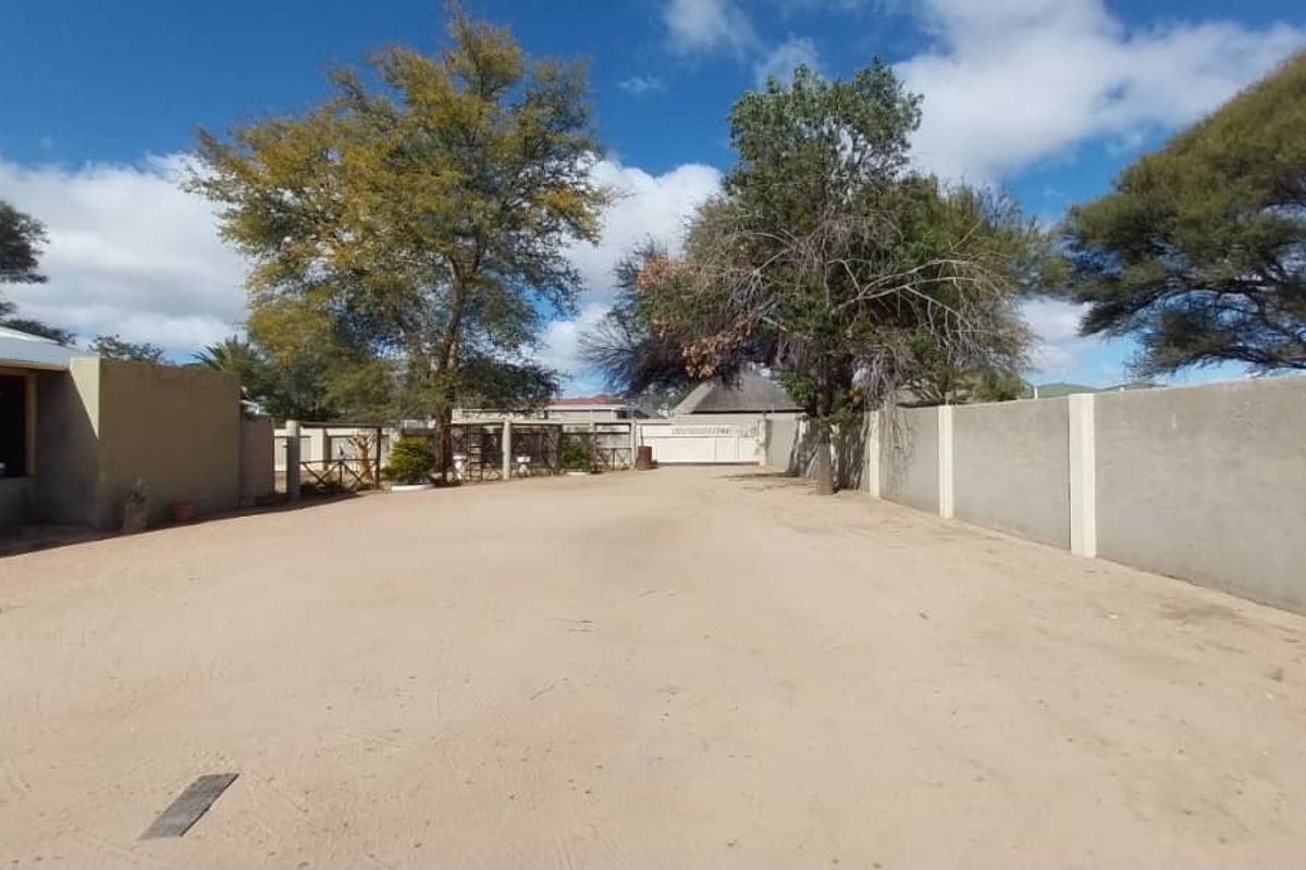 Okahandja - 2 Bedroom House with Flat For Sale - Photo 5