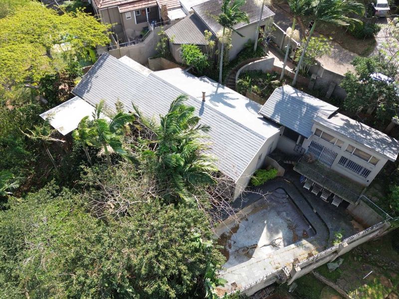 Prime Investment Opportunity – Family Home with Student Accommodation Potential in Manor Gardens - Photo 4