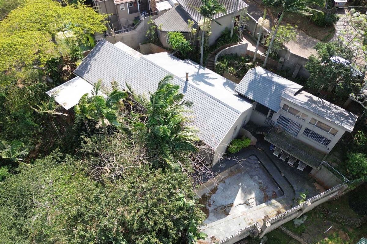 Prime Investment Opportunity – Family Home with Student Accommodation Potential in Manor Gardens - Photo 4