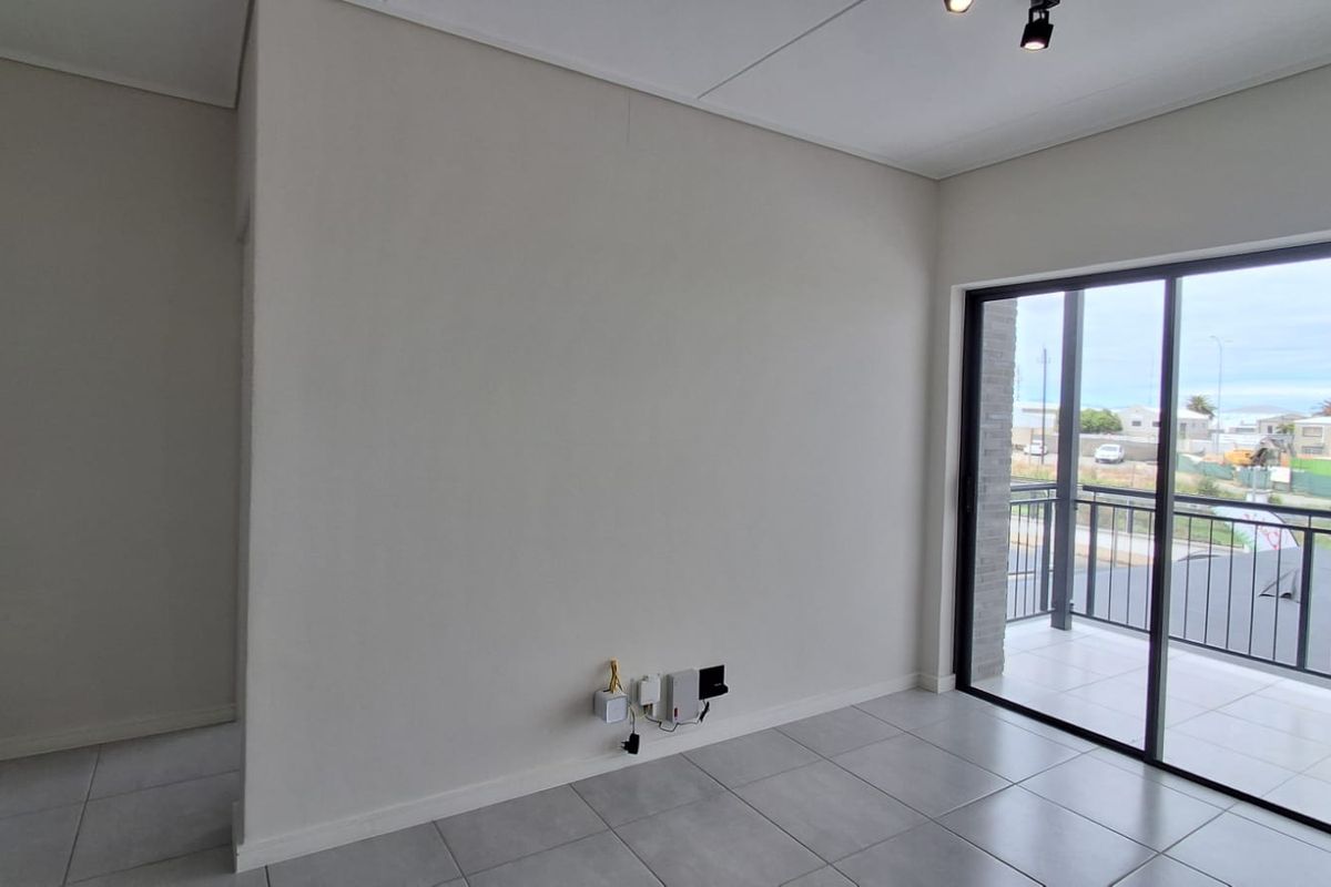 Secure & Stylish: Your New Home at De Kuile Estate - Photo 3