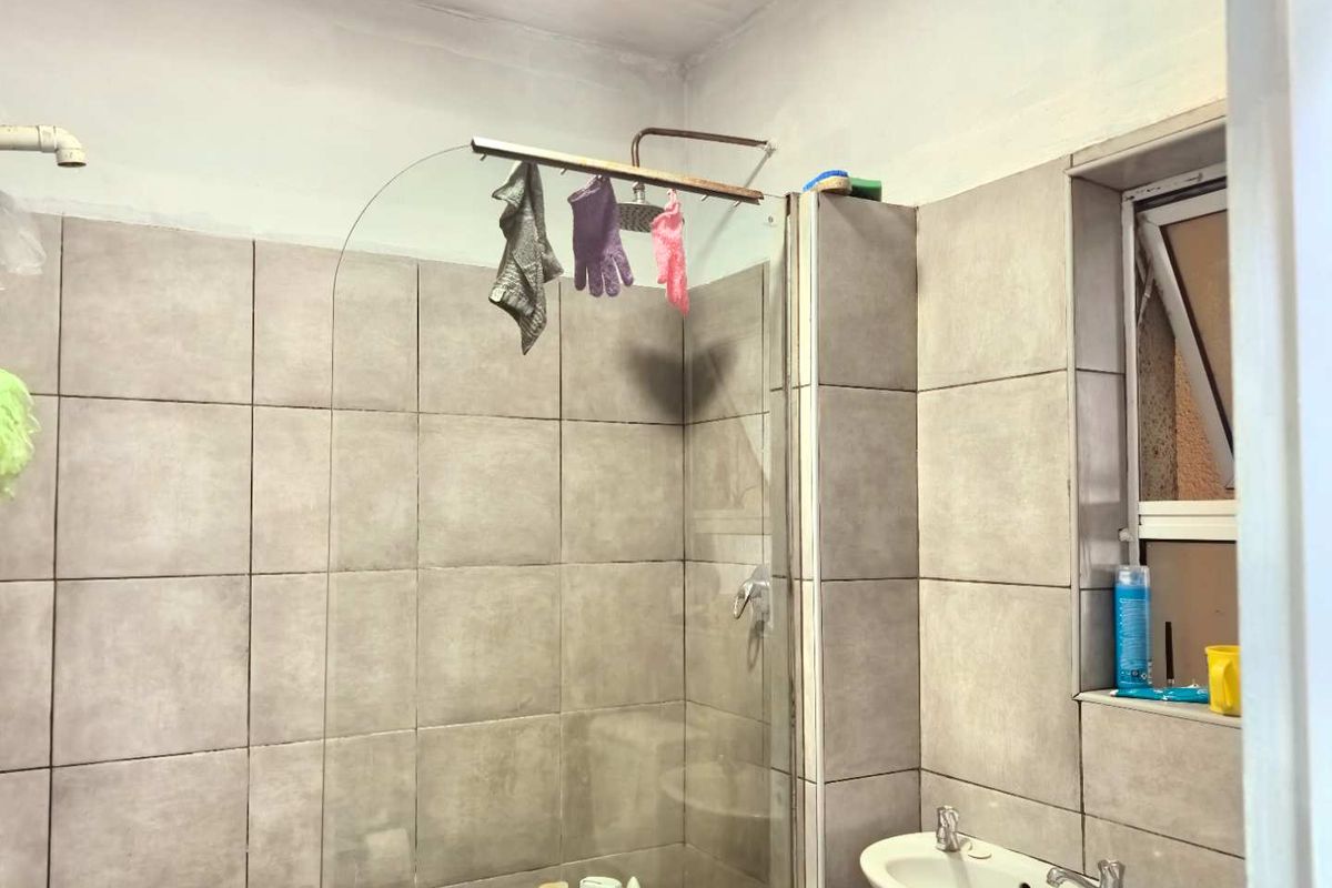 Ground floor 3 Bedroom apartment, Parow - Photo 5