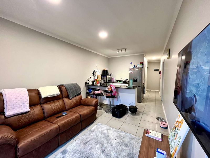 Pet Friendly Ground Floor Apartment - Photo 6