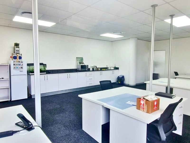 Office to Let | Umhlanga Commercial Belt | Ground Floor | ±235 m2 - Photo 5