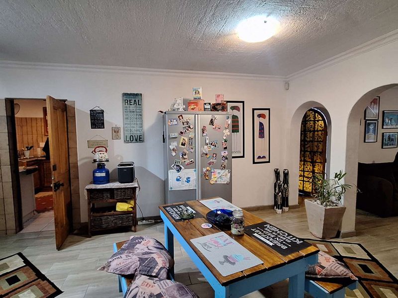 3 Bedroom Duplex in Blackheath - Photo 8