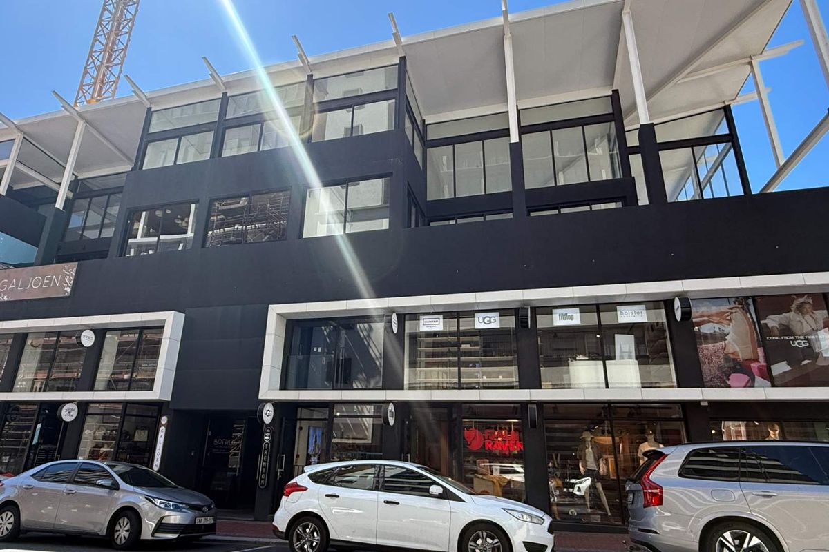 65m2 prime retail site for upmarket lifestyle brand or cafe to let - Photo 3