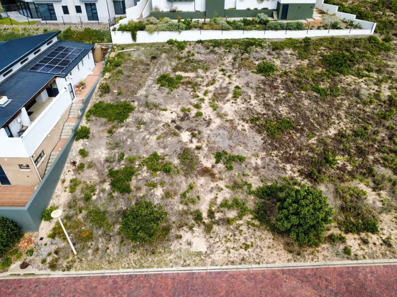 Prime vacant stand for sale in Stilbaai-Oos. - Photo 2