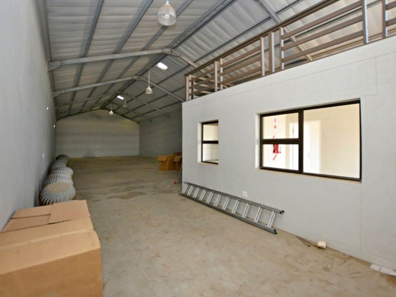 Light Industrial Area, Walvis Bay:  Warhouses for Sale - Photo 7