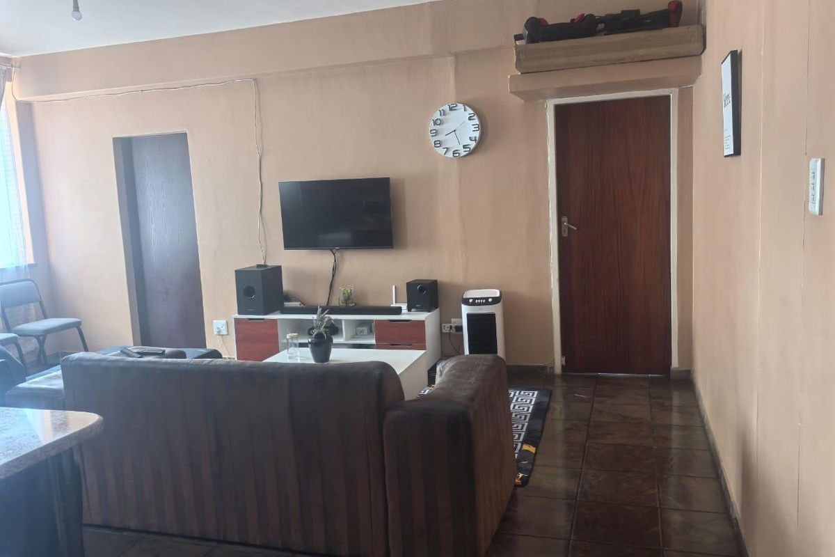 2 bedrooms flat for sale in Sunnyside. - Photo 4