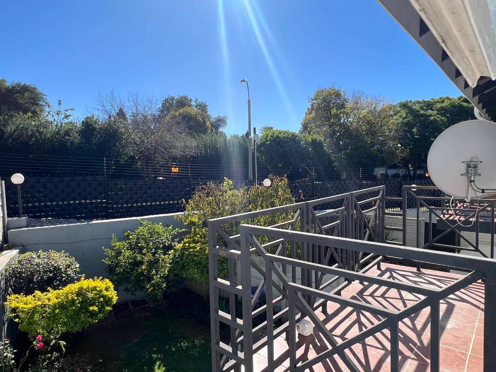 Balcony off lounge