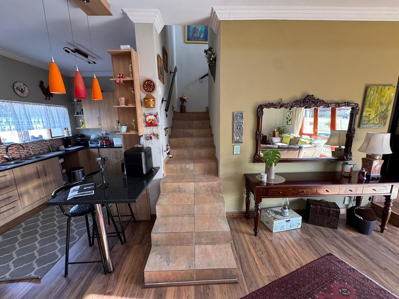 Dual Family Home and Potential Multi-Let - Photo 6