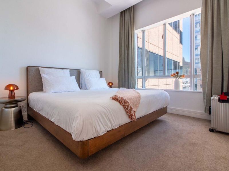 City living at its finest - Photo 6