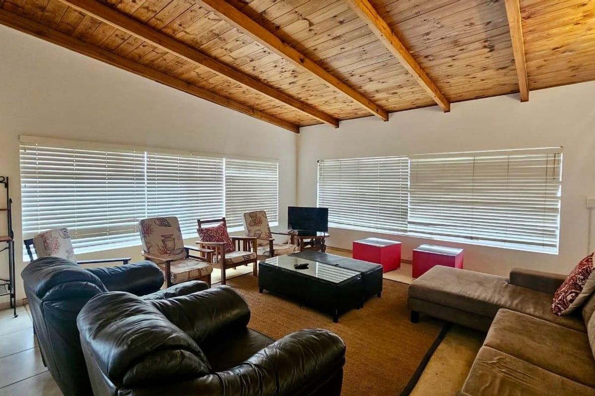 Henties Bay - House for Sale (N$ 3,852,000) - Photo 3