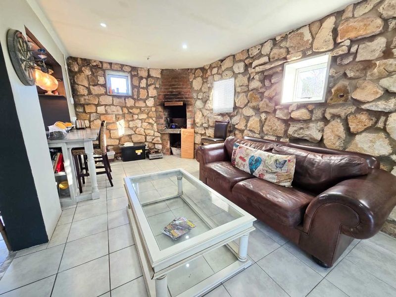 Perfect countryside escape near Stilbaai. - Photo 9