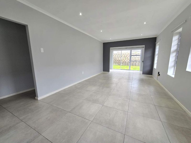 Spacious 118 m2 Family Home in Lovely Lovemore Park - Photo 5