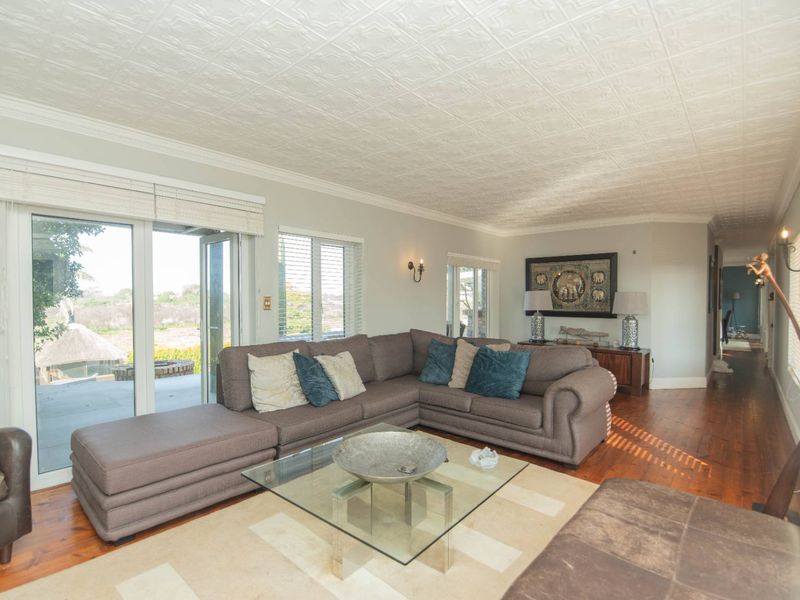 A Stunning house with a view - Photo 9