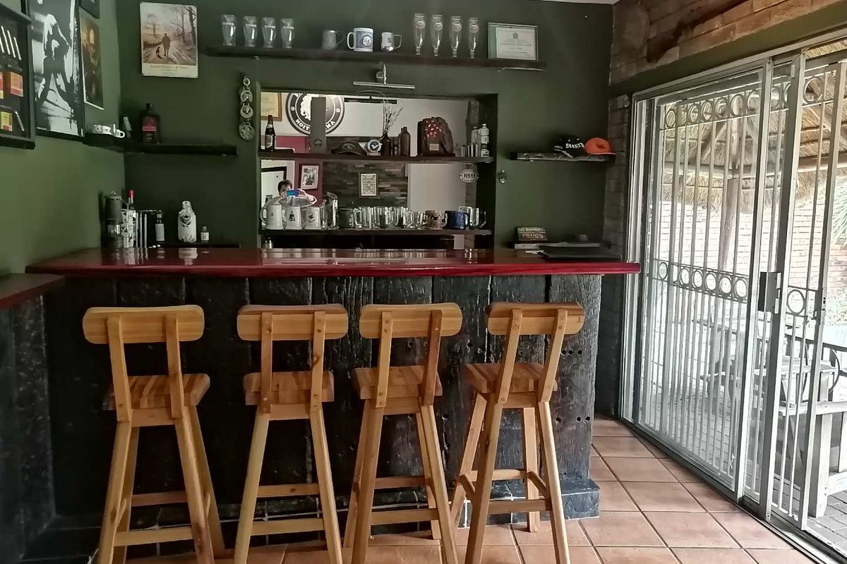 Well priced property in soon to be enclosed area North of Kingfisher Avenue - Photo 3