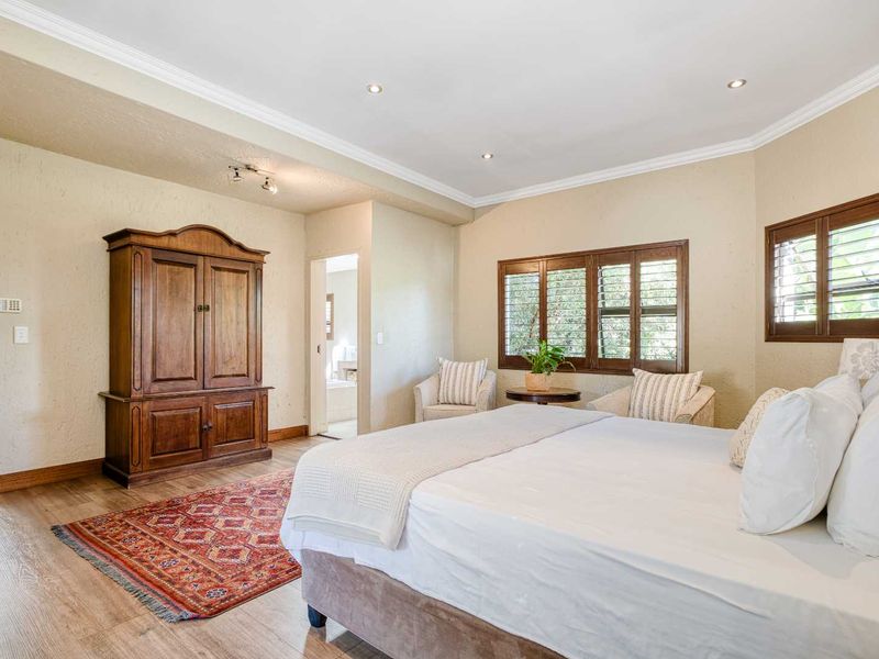 CHARMING 4 BEDROOM HOME IN THE LIFESTYLE ESTATE OF FOURWAYS GARDENS. - Photo 6