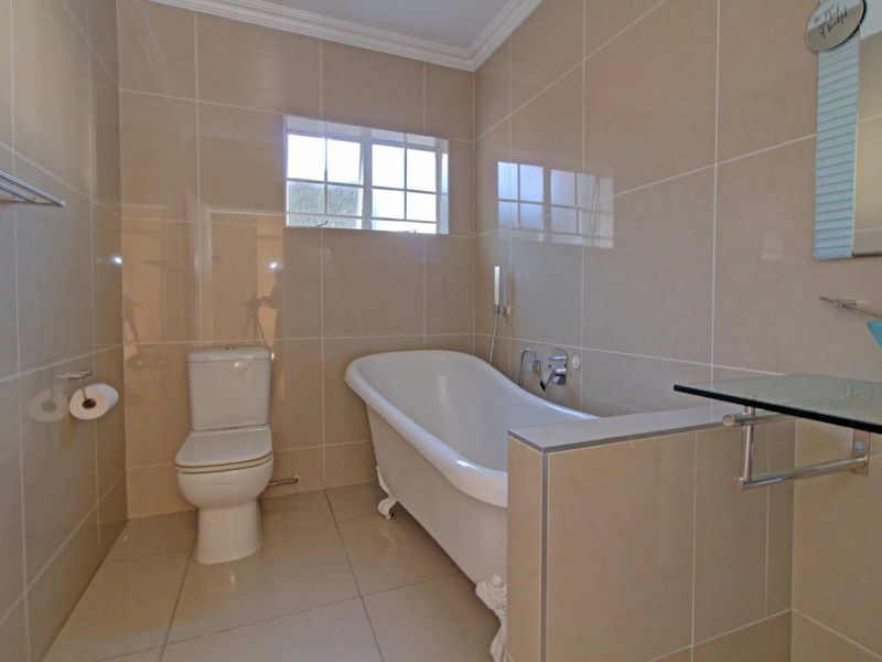 Unbeatable Value: Townhouse from R990k - Photo 10